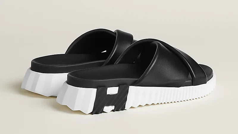 Hermes sandals (M)