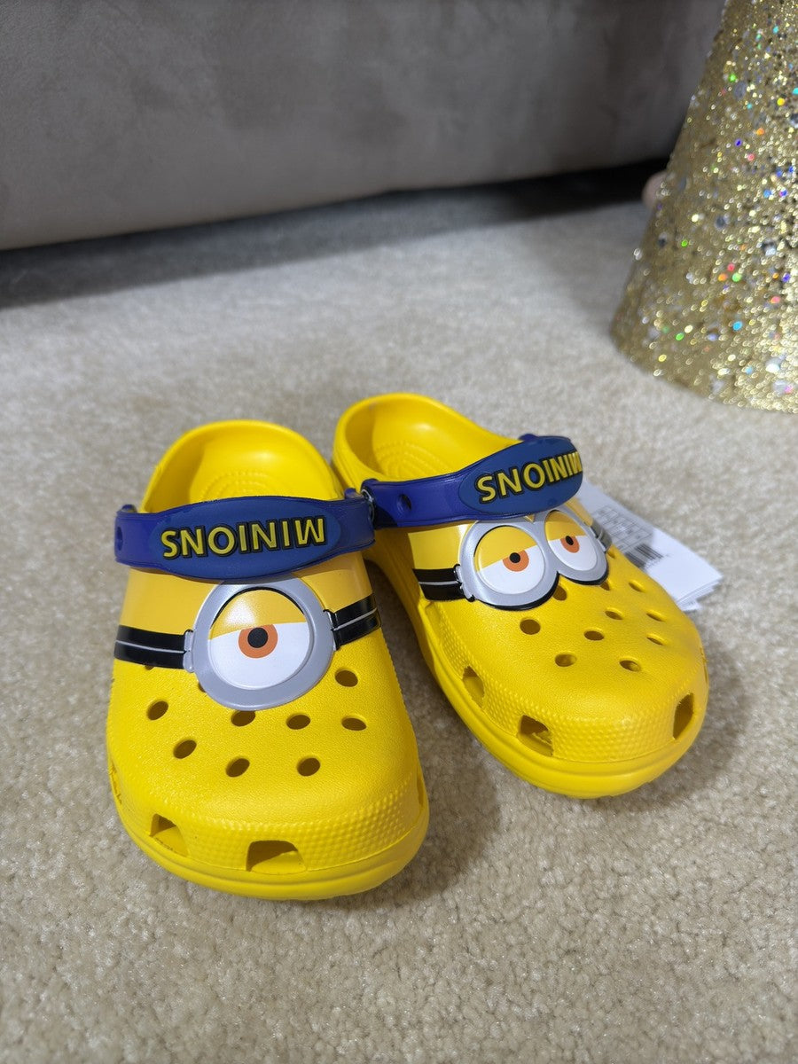 Crocs kids x minions
