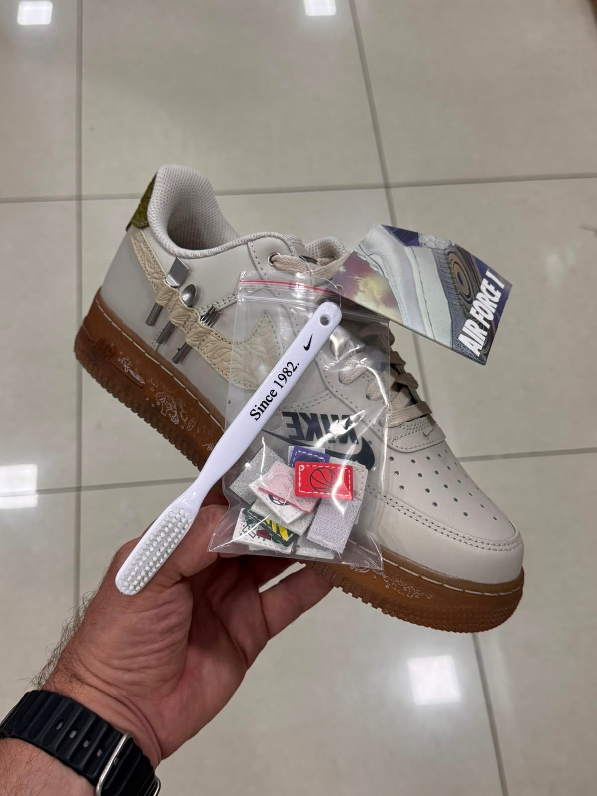 Nike Air Force 1 “Doernbecher Freestyle Oli ” (original with barcode)