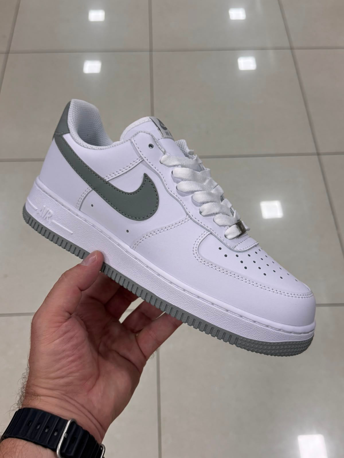 Airforce 1 07 Lv8 “green x white ”(original with barcode)