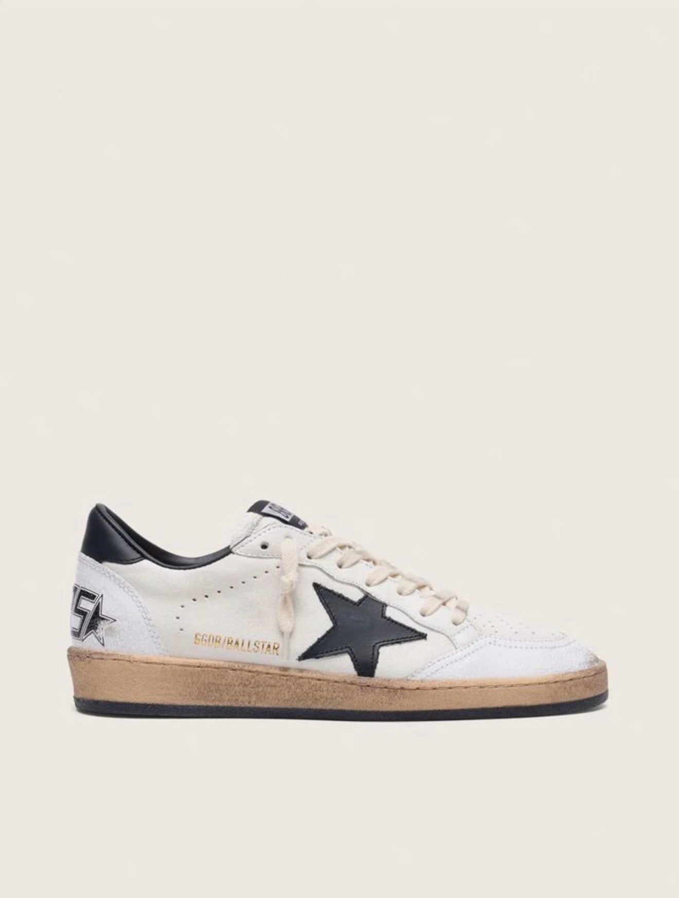 Golden goose Ball Star in nappa black star and black heal