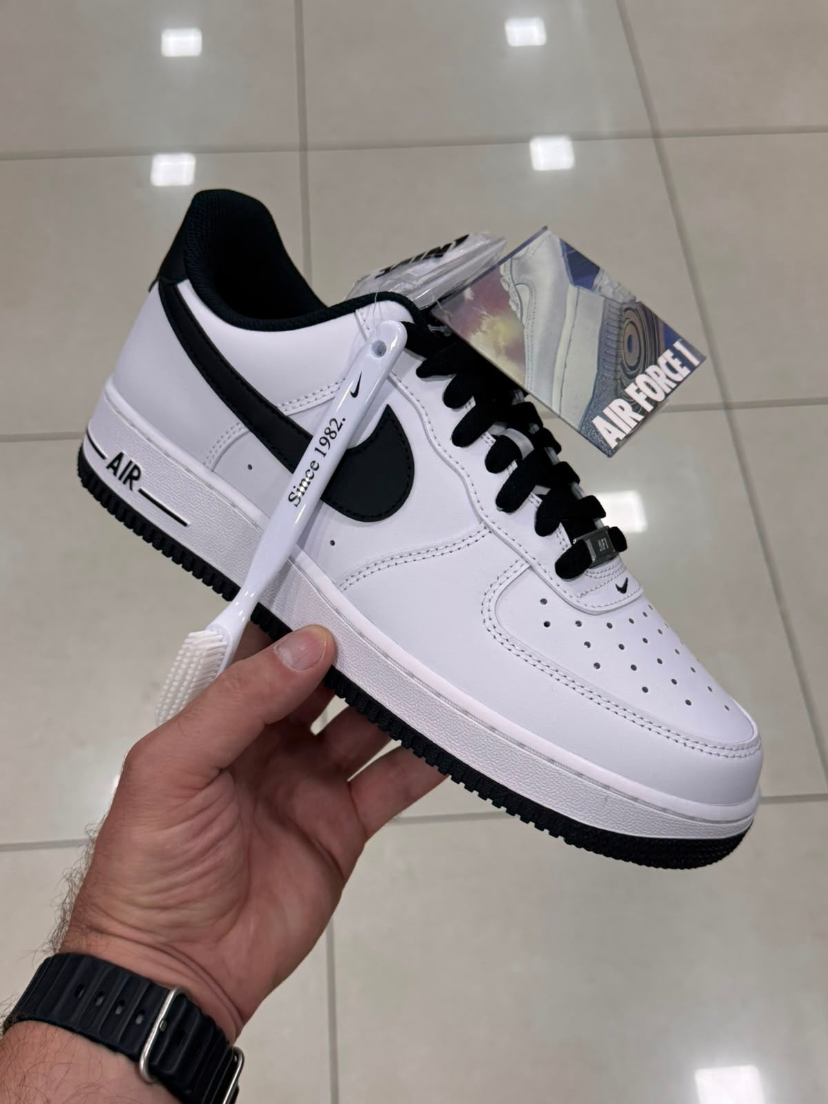 Airforce 1 07 “black x white ”(original with barcode)