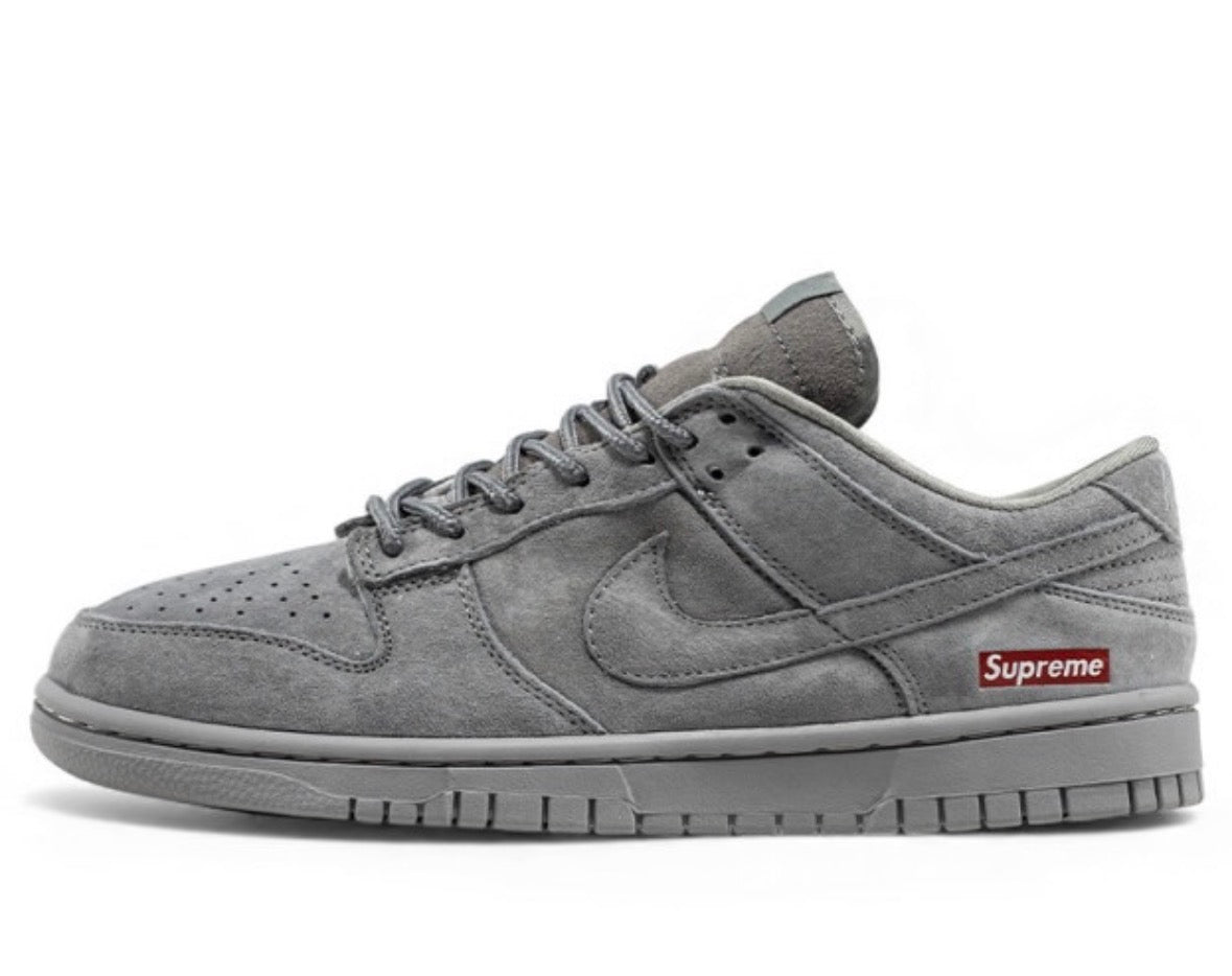 SB Dunk Low × Supreme sneaker in a grey  (master quality)