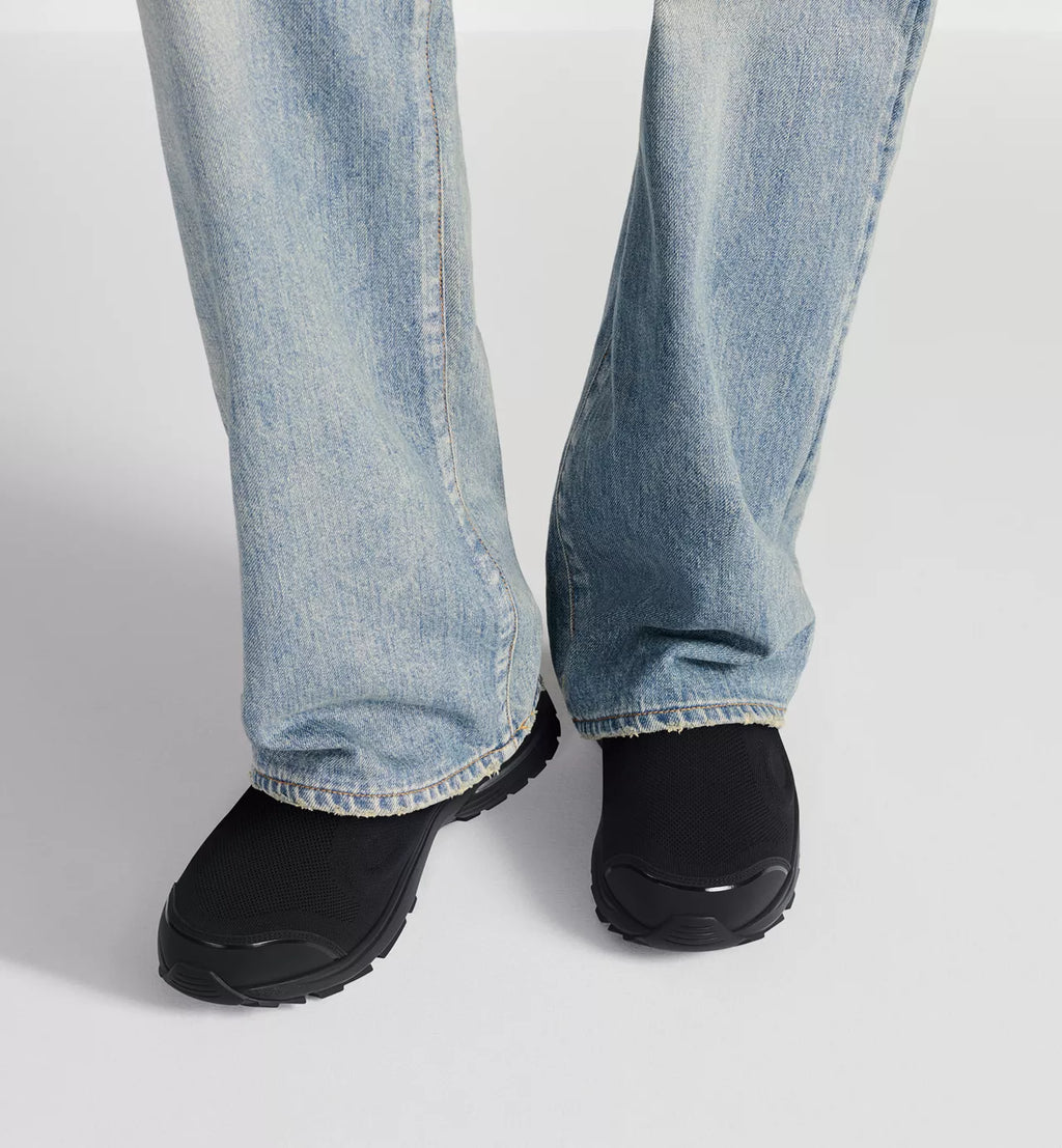 Dior B30 Countdown
Sneaker